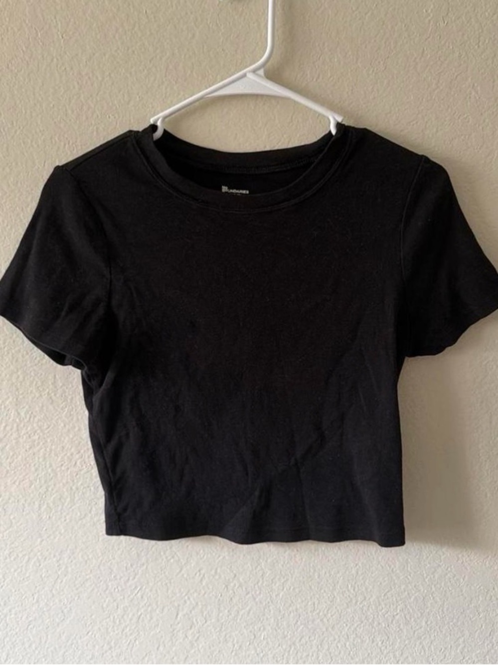 No Boundaries Black Crop Tee - Short Sleeve Crew